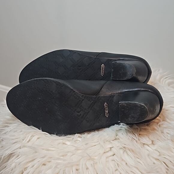 Vionic Orthoheel Black Leather Elastic Strap Ankle Boot - Picture 8 of 11